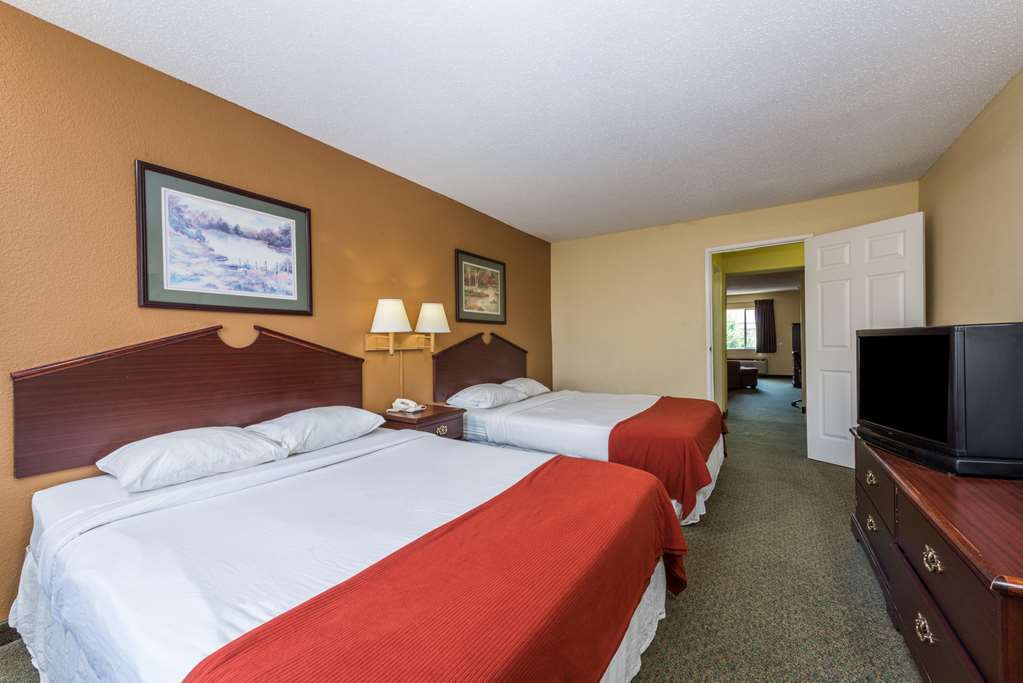 Super 8 By Wyndham Indianapolis/Ne/Castleton Area Hotell Rom bilde