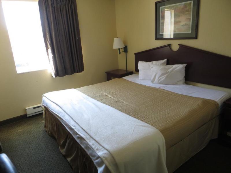 Super 8 By Wyndham Indianapolis/Ne/Castleton Area Hotell Eksteriør bilde