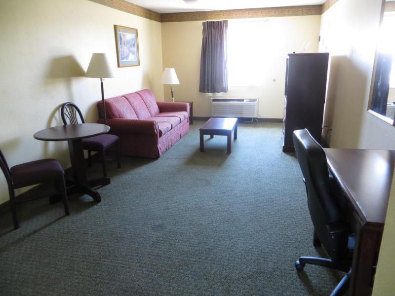 Super 8 By Wyndham Indianapolis/Ne/Castleton Area Hotell Eksteriør bilde